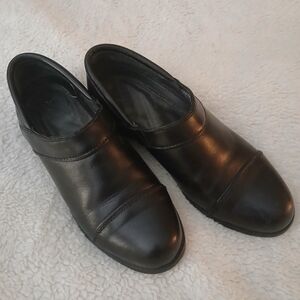Ariat Black Leather Clogs